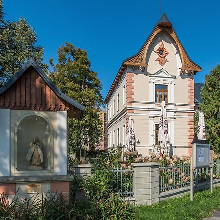 Penzion Vila Machu Kopřivnice Eksteriør bilde