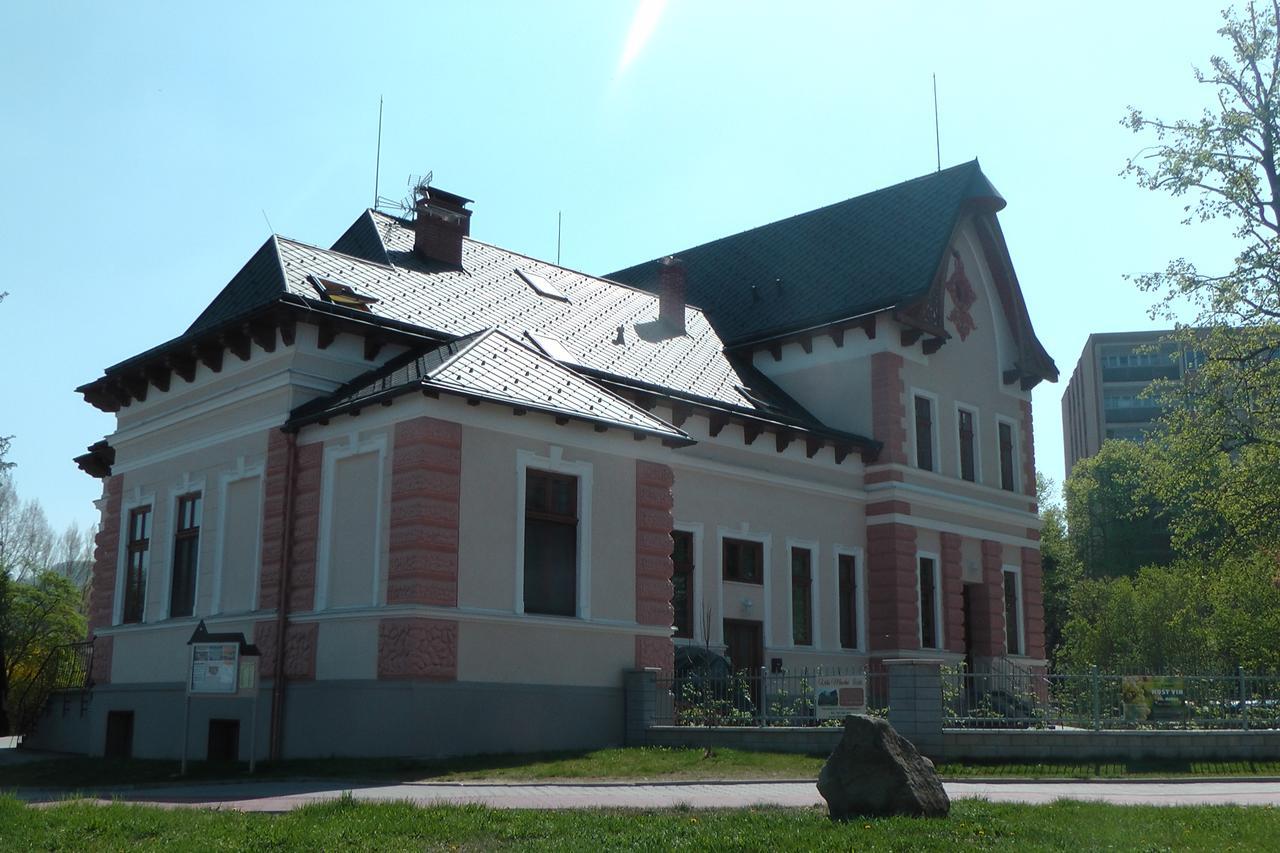 Penzion Vila Machu Kopřivnice Eksteriør bilde